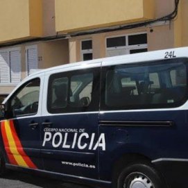 Desahuciada una pareja con un bebé que ocupó una vivienda en Altavista al "no haber alquileres asequibles"