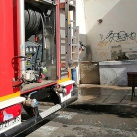 Sofocan un incendio en una casa abandonada de Arrecife