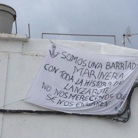Vecinos de Valterra protestan por no haberse cumplido la cesión de las viviendas en las que residen