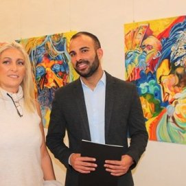 El colorido arte de Paola Valentini llega a la Casa de la Cultura de Yaiza
