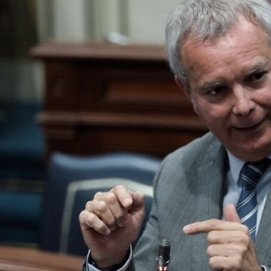 Franquis se compromete a recuperar los fondos para los ARUS de Valterra y Titerroy