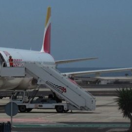 La aerolínea Iberia Express refuerza su operativo con Lanzarote 