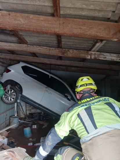 Servicios de EMERLAN en Valencia por los estragos de la DANA