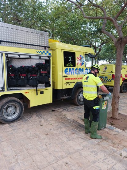 Servicios de EMERLAN en Valencia por los estragos de la DANA