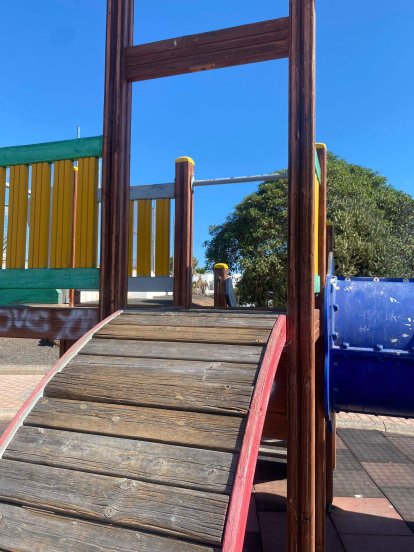 Estado de los parques de Teguise. Foto: Primero Teguise.