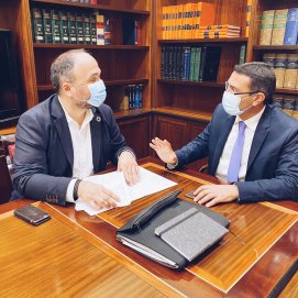 Reunión de Oswaldo Betancort con José Antonio Valbuena