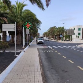 Avenida Islas Canarias, Costa Teguise. Foto: Sergio Betancort