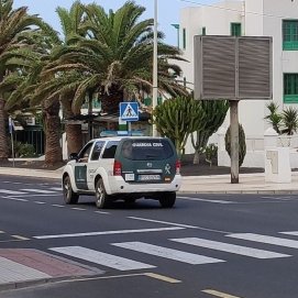 Vehículo de la Guardia Civil en Costa Teguise