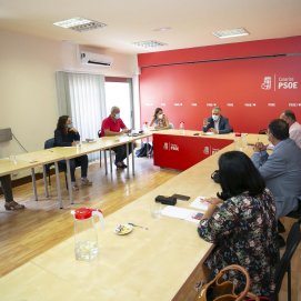 Torres y los senadores canarios del PSOE fijan la hoja de ruta para defender los intereses de las islas