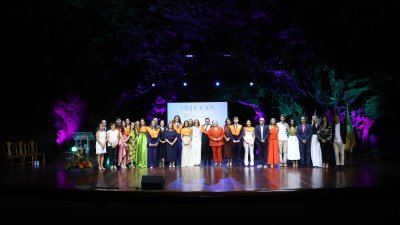 Graduación de Turismo de la EUTL XVI Promoción. Foto: La Voz