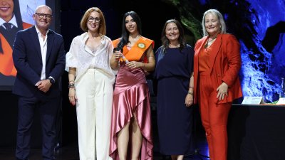 Graduación de Turismo de la EUTL XVI Promoción. Foto: La Voz