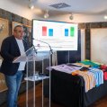 El consejero presentando los datos de 2025