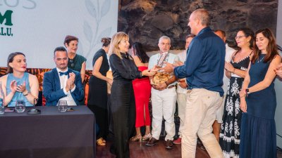 45 años y 140 nuevos titulados en el CIFP Microsistemas 10