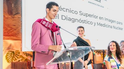 45 años y 140 nuevos titulados en el CIFP Microsistemas 19