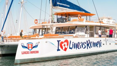 Catamaran Maria Rosa R.