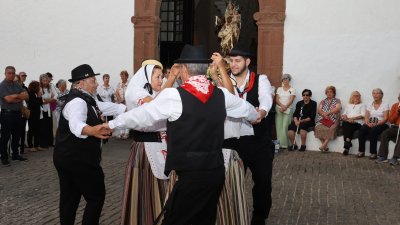 Ofrenda en honor a Nuestra Señora del Carmen en Teguise (Fotos: Norberto de León )