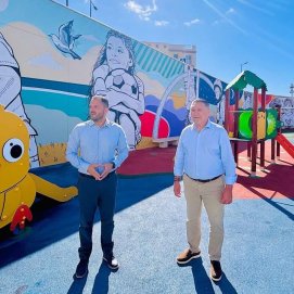 Este verano se inicia el montaje de los sistemas de sombra en los parques infantiles de Arrecife