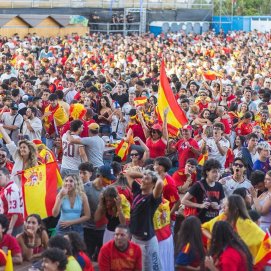 El triunfo de España se vivió ayer en Arrecife con gran emoción 