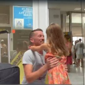 Recibimiento al árbitro Alejandro Hernández