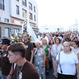 Procesión del Carmen en Valterra. Foto: La Voz