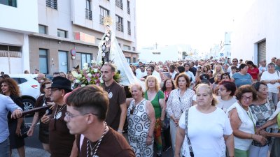 Procesión del Carmen en Valterra. Foto: La Voz