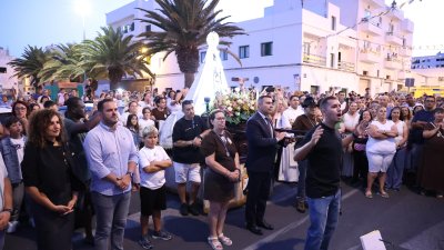 Procesión del Carmen en Valterra. Foto: La Voz