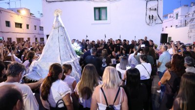 Procesión del Carmen en Valterra. Foto: La Voz