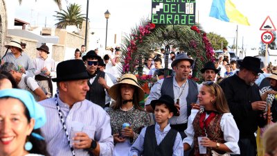 ROMERIA  SANTIAGO APOSTOL TAHICHE  (100)