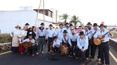 ROMERIA  SANTIAGO APOSTOL TAHICHE  (58)