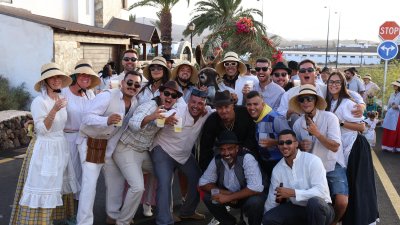 ROMERIA  SANTIAGO APOSTOL TAHICHE  (61)
