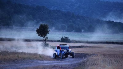 Alexis Romero no pudo participar en la Baja Aragón 2026 por los incendios 