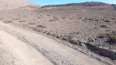 Recogida de los residuos en los alrededores del Zonzamas. Foto: Cabildo de Lanzarote