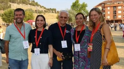 Migdalia Machín con los científicios del IAC en Palencia.