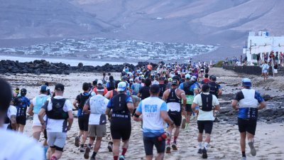 XI Famara Total   (82)