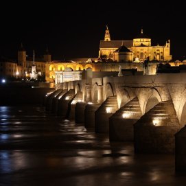 Panorámica nocturna de Córdoba