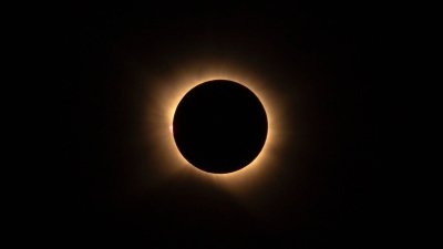 Eclipse en Valladolid. Foto: Gustavo Medina