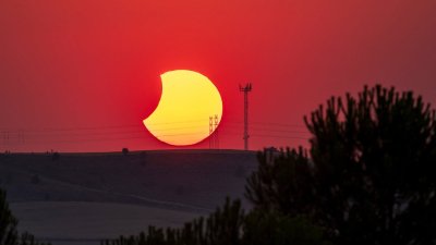Eclipse en Valladolid. Foto: Gustavo Medina