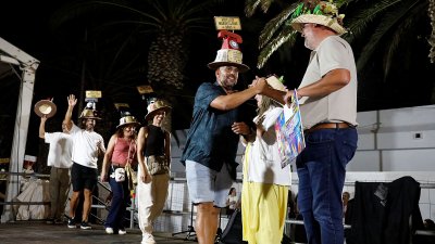 Momento de entrega de premios