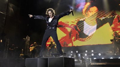 David Bisbal durante su actuación en San Ginés. Fotos: Juan Mateos.