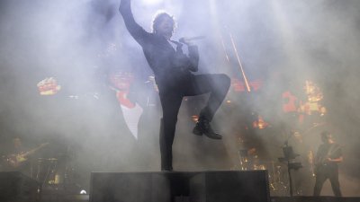 David Bisbal durante su actuación en San Ginés. Fotos: Juan Mateos.