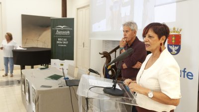 La asociación Mercedes Medina Díaz entrega sus becas a 16 alumnos de Lanzarote. Foto: Juan Mateos