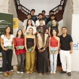 La asociación Mercedes Medina Díaz entrega sus becas a 16 alumnos de Lanzarote. Foto: Juan Mateos