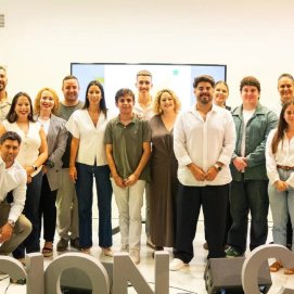 Foto de familia de los jóvenes de Coalición Canaria