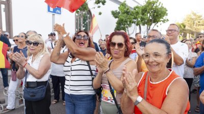 Concentración en Arrecife en apoyo a Ceuta ( Imagen: Juan Mateos)
