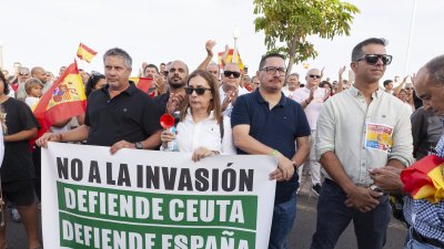 Concentración en Arrecife en apoyo a Ceuta ( Imagen: Juan Mateos)