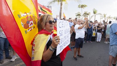 Concentración en Arrecife en apoyo a Ceuta ( Imagen: Juan Mateos)