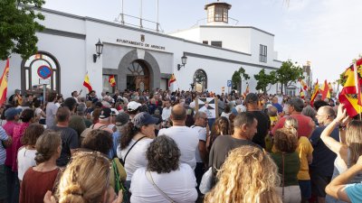 Concentración en Arrecife en apoyo a Ceuta ( Imagen: Juan Mateos)