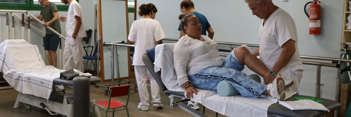 Physiotherapy gym at Doctor Molina Orosa Hospital