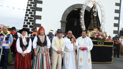 Ofrenda a la Virgen de Los Dolores, 2026 (Fotos: La Voz)