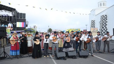 Ofrenda a la Virgen de Los Dolores, 2026 (Fotos: La Voz)